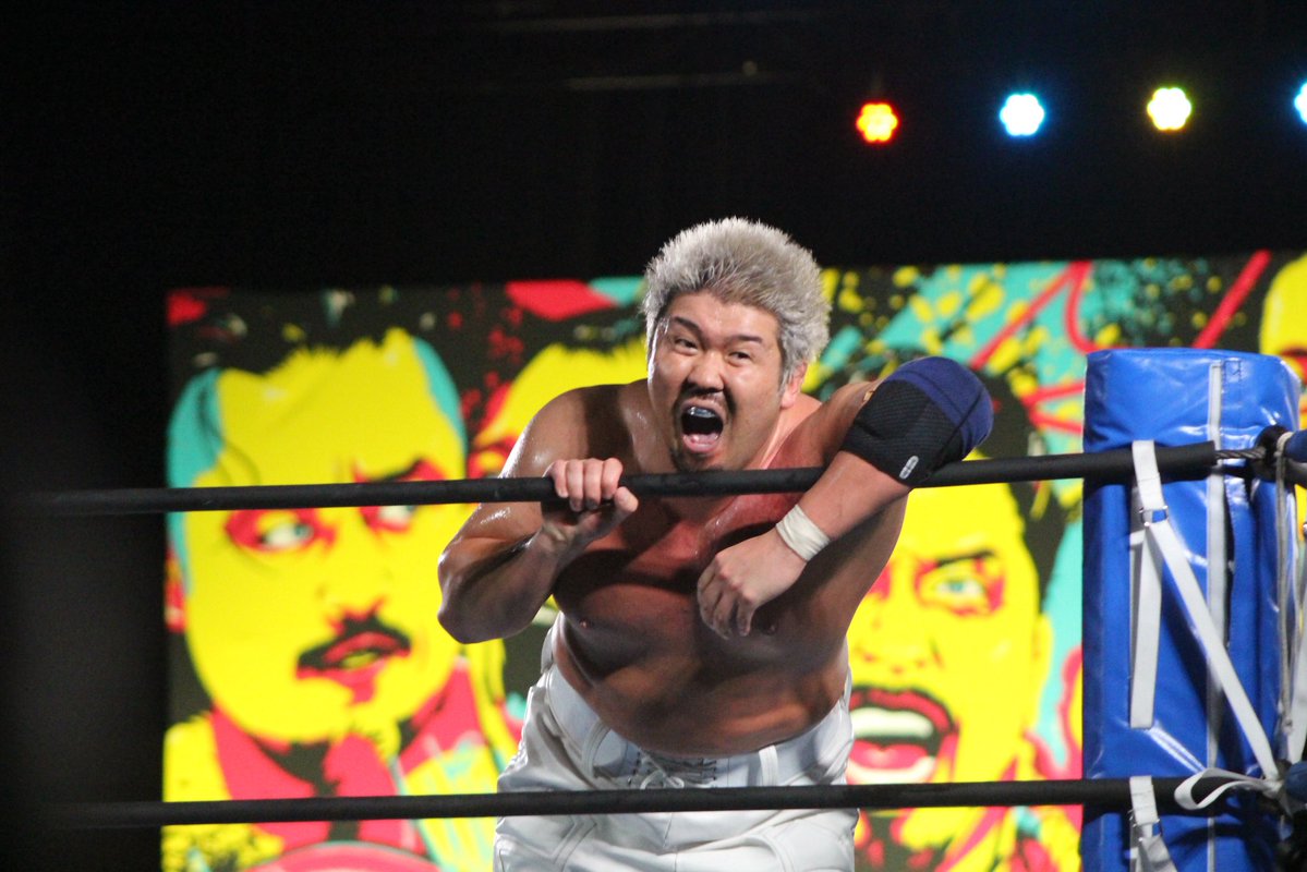 mmm__0051's tweet photo. Yutoくんと陽太さんの試合痺れたかっこよすぎる、、、

 #G1CLIMAX36
 #YutoIce 選手
 #辻陽太 選手 https://t.co/QrgqNQnBVo
