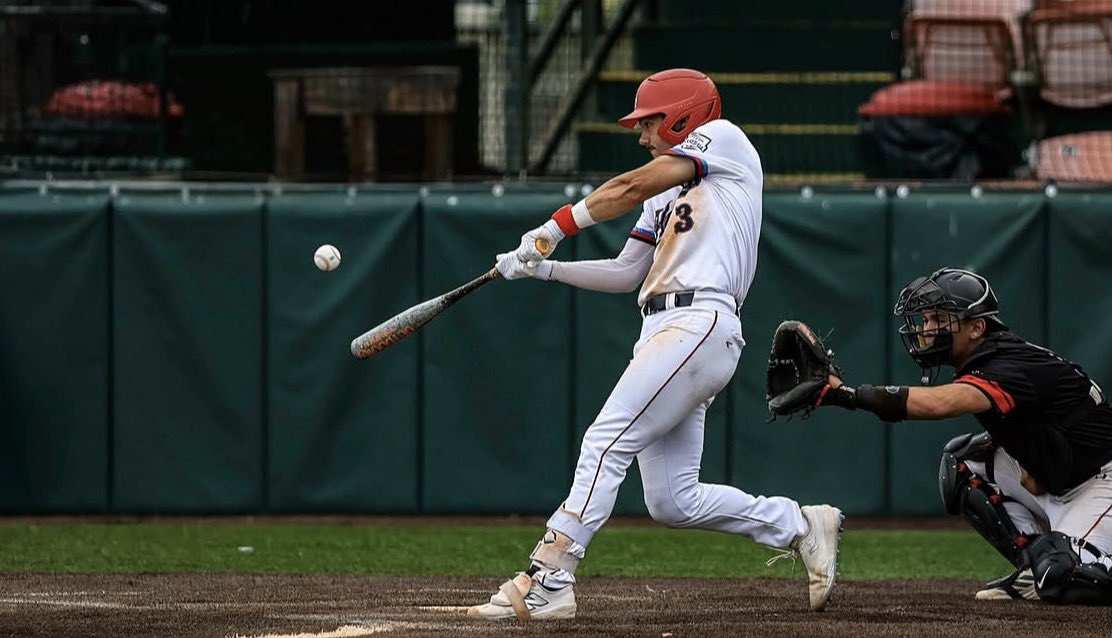 KeatonTroy2212's tweet photo. Final hitting stats from my junior year.
54 GP, 212 PA, 166 AB, .398 AVG, .519 OPB, 1.278 OPS, .759 SLG, 66 H, 19 2B, 4 3B, 11 HR, 56 RBIs, 60 R, 41 BB, 10 SB
@CoachAVaughn @CoachKrueg @RobBishop26 @RobFournierUNO @TOakes7 @PNW_Uncommitted @CoachGrimes16 @CoachGehring https://t.co/kRS0lpah4n