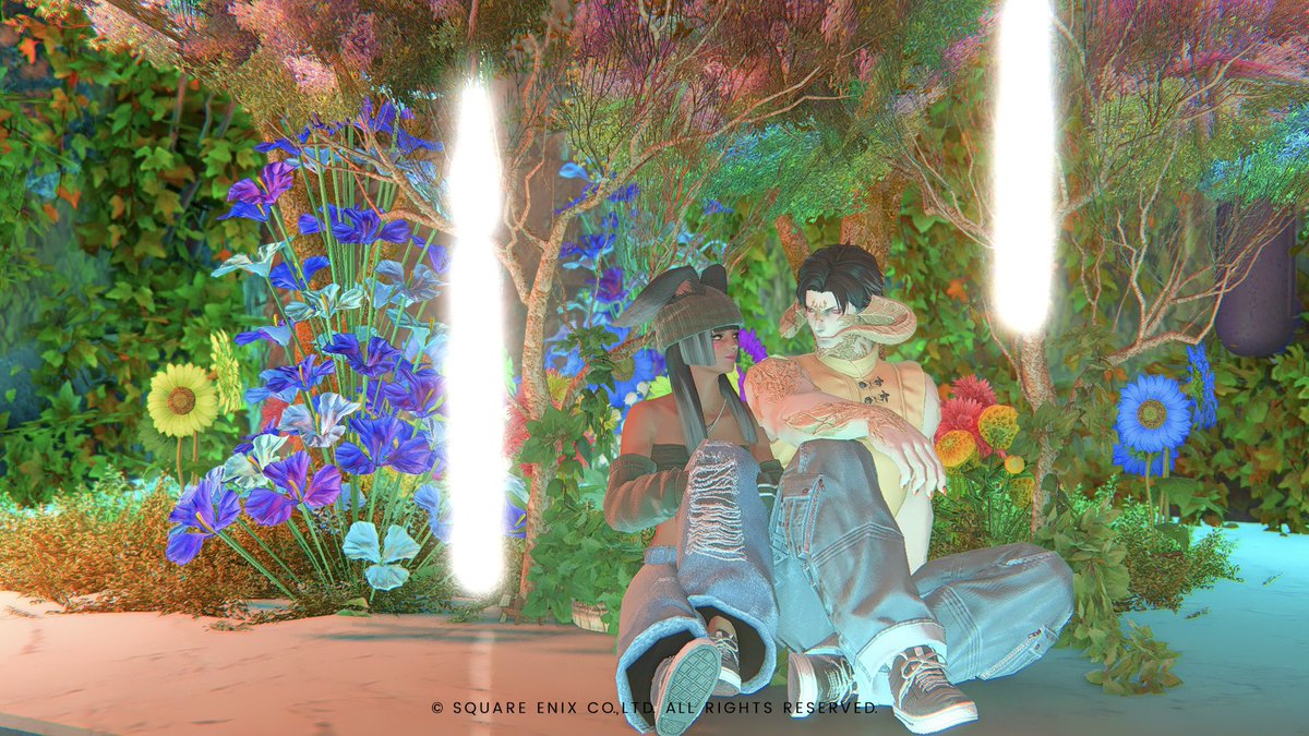 ray_b1015's tweet photo. うさこちゃんと撮ったときに座り方が対称でエモいなってなった🙌
#jshouse #FF14SS https://t.co/qArkIESWvY