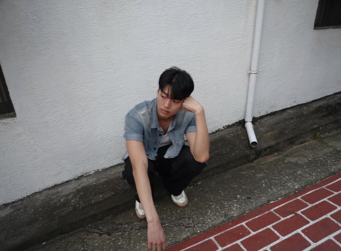 likebl188's tweet photo. 반팔 청후니와 긴팔 청후니..!🫶 https://t.co/W5y4uTRwiU