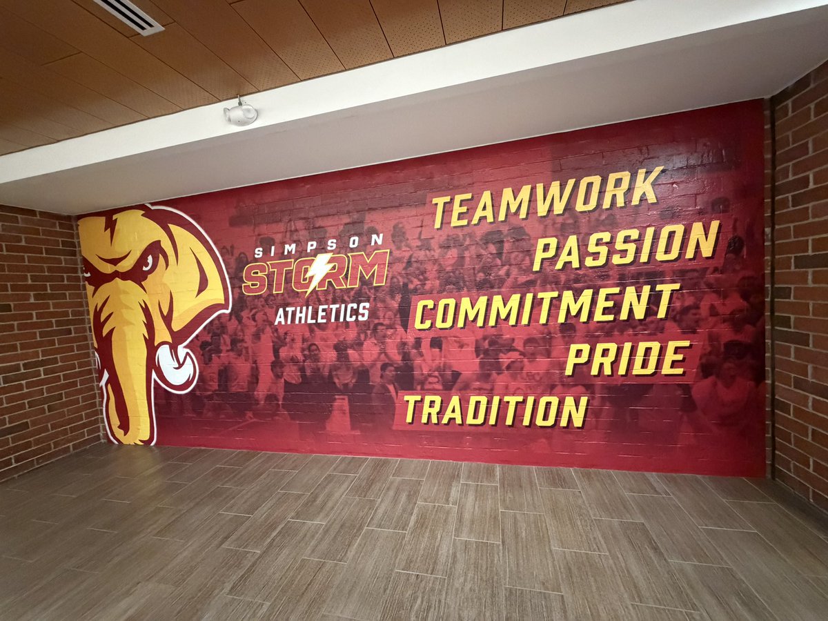 ZikerionM20's tweet photo. blessed to receive an unofficial visit to #simpsoncollege it was great getting to experience this great environment and talking to coaches. thank you @CoachBarnes21 @CoachARoberts @ReedHoskins excited to get back up for a game day visit!! https://t.co/i0bC9X5AT6