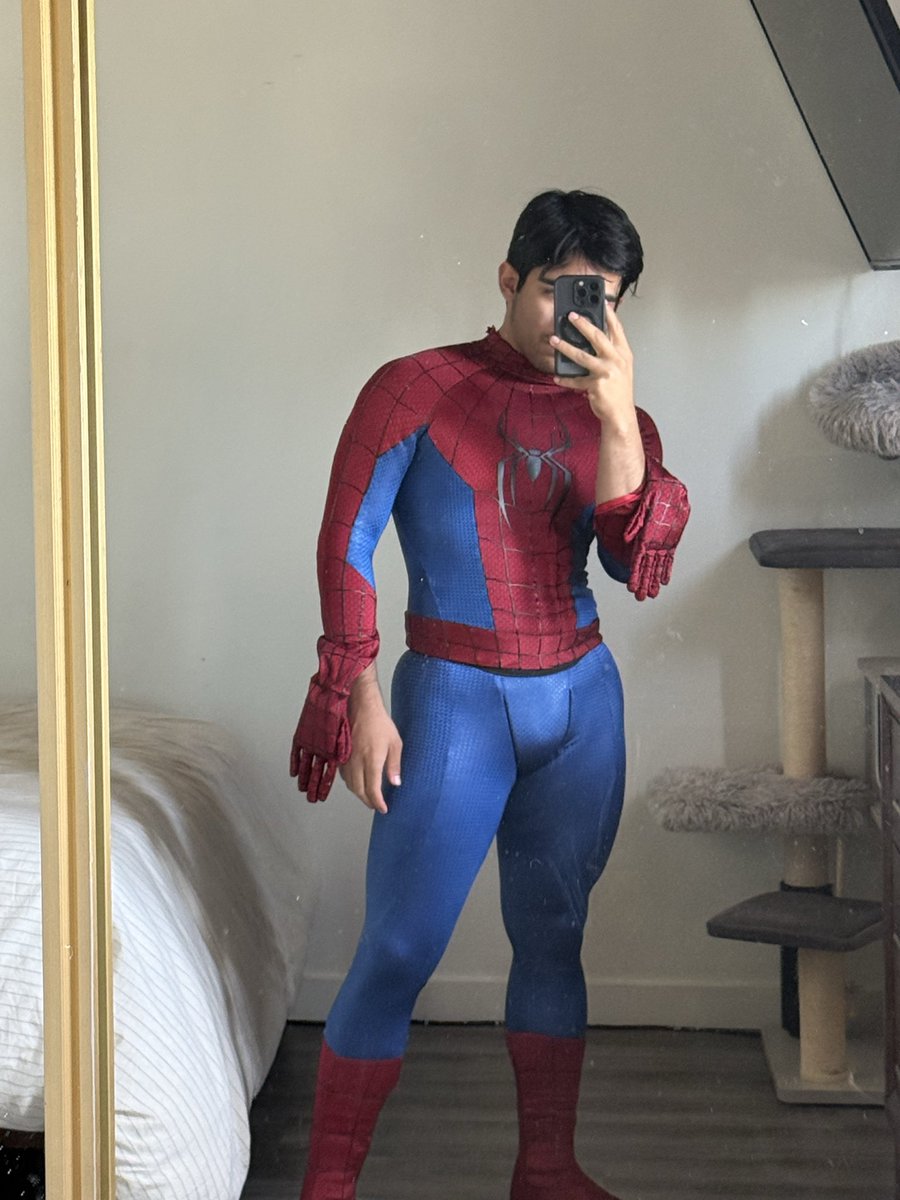 joyboyloopjoy's tweet photo. Seeing Brand New Day tonight. Lost 50lbs and put on some muscle just for this 🕷️ #SpiderManBrandNewDay https://t.co/lLMWVffGPd