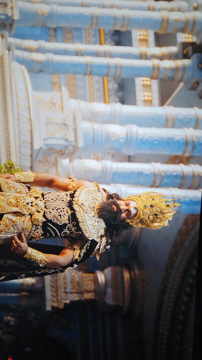 Jatuu19's tweet photo. #Ramayana's Trailer is finally here, and I'm walking away with mixed feelings.
The scale is massive, the ambition is undeniable, and you can feel the heart behind it. The cast looks absolutely phenomenal, but the VFX still doesn't quite match the level many of us were hoping for! https://t.co/k0R1RAi8U8
