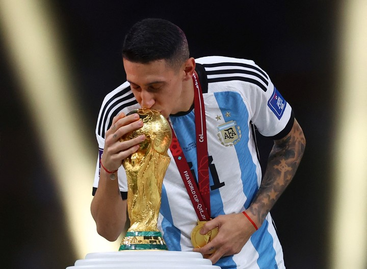 LautaroRegiori's tweet photo. Solo es "sorpresa" para los nenazos tiktok
Presente en los ultimos 5 titulos de Argentina
Goles en 4 de esas 5 finales
Medalla de oro
Bicampeon de America
Campeon del mundo
Y aca lo chiflaron y operaron para instalar las SAD porque se comieron la curva de periodistas y streamers. https://t.co/6ZlL9mm5HL