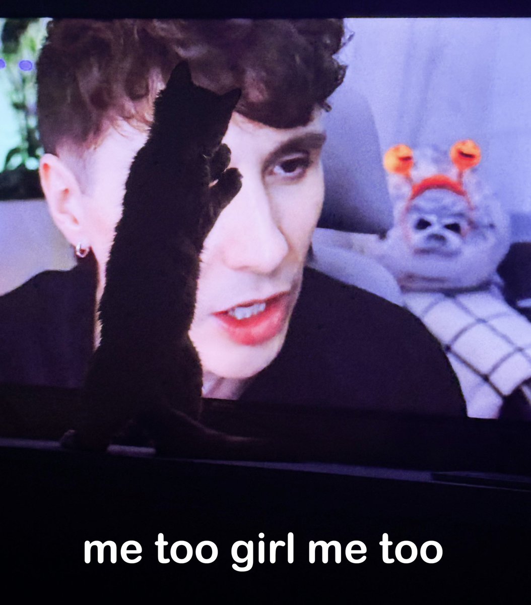 theamazingphil's tweet photo. https://t.co/PfaNchoubi