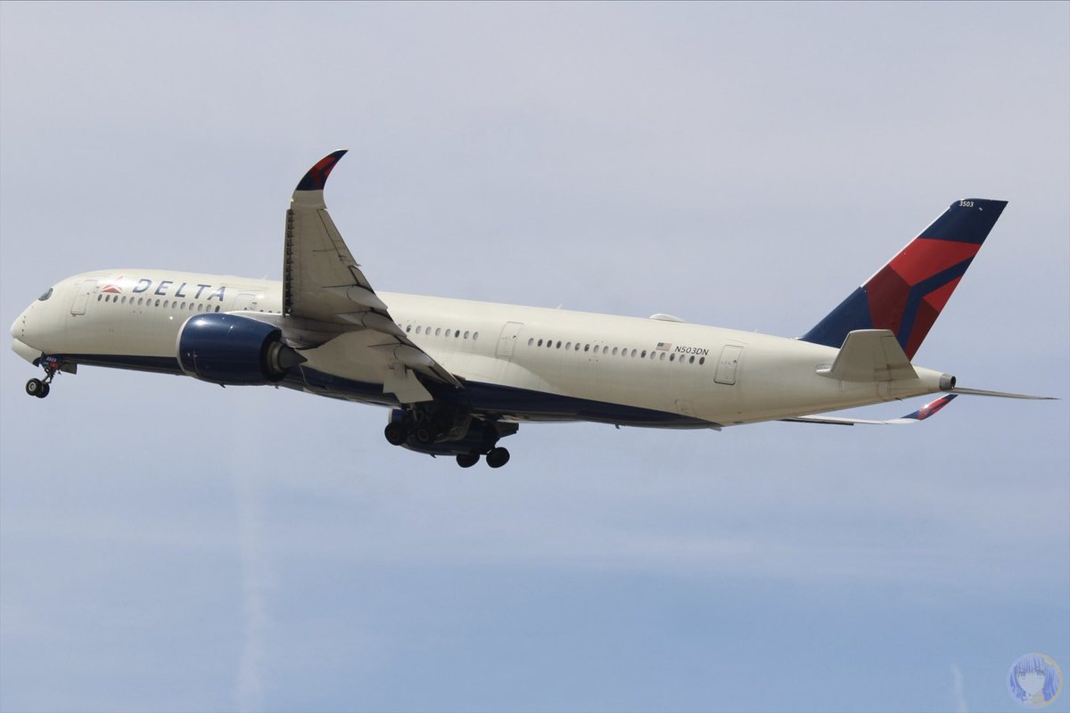 samtheeairplane's tweet photo. “Endeavor Exterminator” lifting off and departing Atlanta…
———
Airline: Delta Air Lines
Aircraft: Airbus A350-941 | [A359]
Registration: N503DN
Airport: ATL | KATL
Date: 7/12/26
———
#DeltaAirLines #Airbus #A350900 #N503DN #AtlantaAirport https://t.co/7U4xjjCpFX
