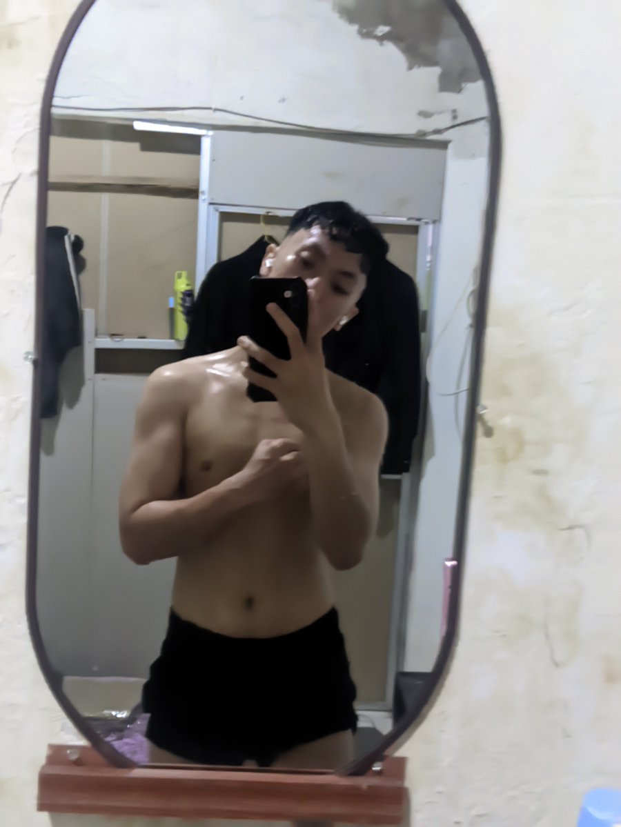 cikkiw tweet media