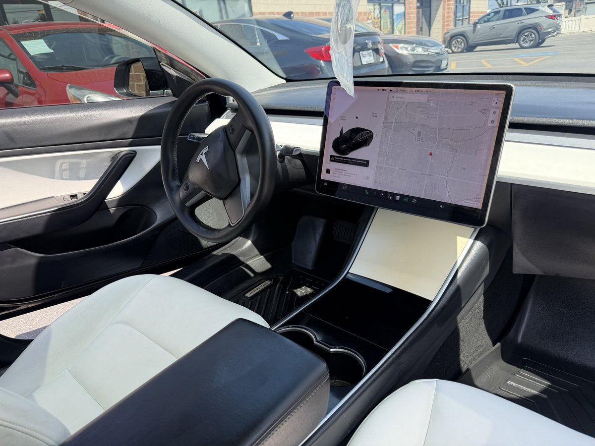 oboautosalesllc's tweet photo. β‘ 2020 Tesla Model 3 β‘
π 85K Miles
π Rebuilt/Restored Title
π² $19,499
π° $6,000 Down
π³ $600/Month
Drive electric with style and performance!
π OBO Auto Sales
π 801-561-3028
#Tesla #Model3 #ElectricVehicle #EV #OBOAutoSales #UtahCars #CarDeals #DriveElectric #TeslaLife https://t.co/UawxtPMuey