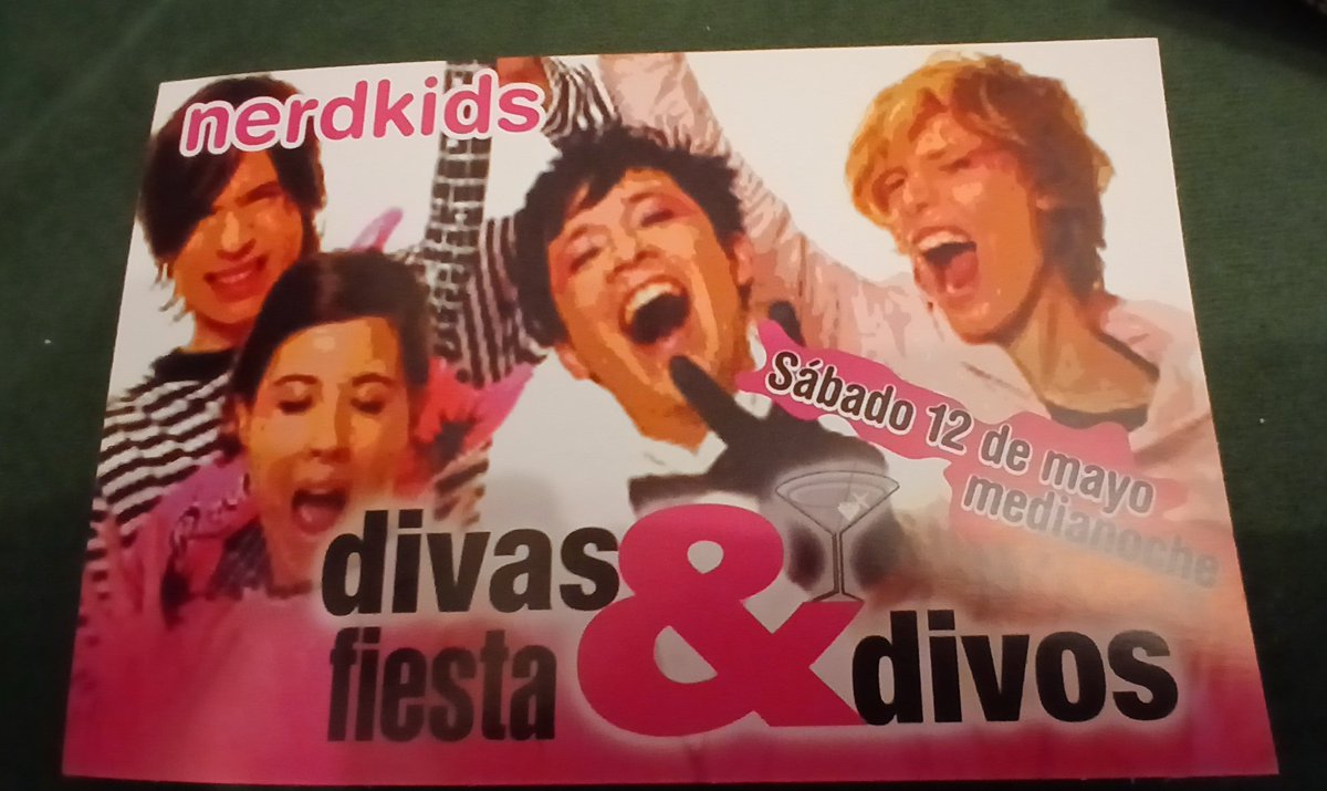 fabianjaraokei's tweet photo. Quién estuvo en esta fecha de Divas&Divos en Niceto ? #NerdKids y @DeniseMurz en vivo y Pablo Ruiz dj...
Line up y sponsors de locura.
Metíamos 600, 700 personas con shows electropop y música en castellano de España, Argentina, México, Chile y Uruguay. https://t.co/E6CoxyKwbS