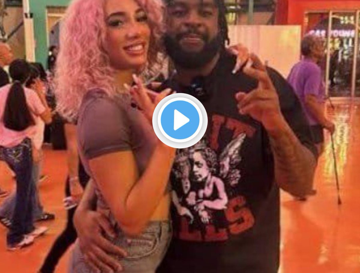 anders_hop16038's tweet photo. Tbvnks apparently got leaked by his ex Cam Lavine 💙🌻🚨⬇️. Video
#50cent 👈
#teenagee #momson #omegle
#Sex 💯🖇️📸
https://t.co/aq6Q9cJB2q https://t.co/kQJw1Gf65W