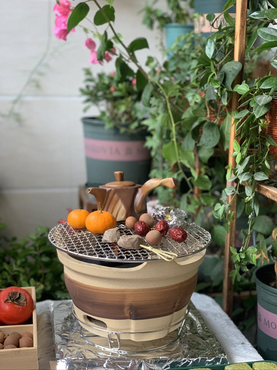 bonmanhong's tweet photo. 今日小寒，围炉煮茶暖肩头，和爱的人守着烟火气，就盼着年的脚步再近些， https://t.co/G1T86dWLN4