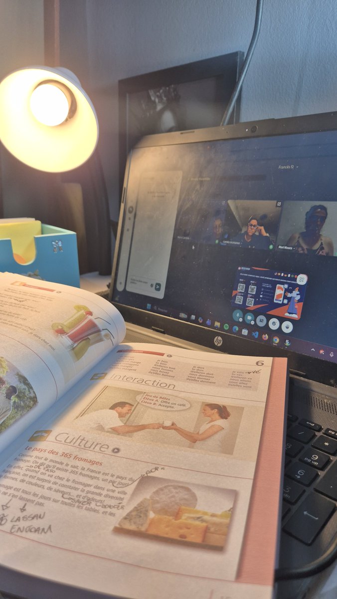 taonociva's tweet photo. nesse tempo sem o jão eu

- viajei pro rj com meus amigos que conheci no show dele
- comecei a namorar
- virei vendedora na maior varejista do brasil
- comecei a aprender francês https://t.co/A2QQOZ7YK2