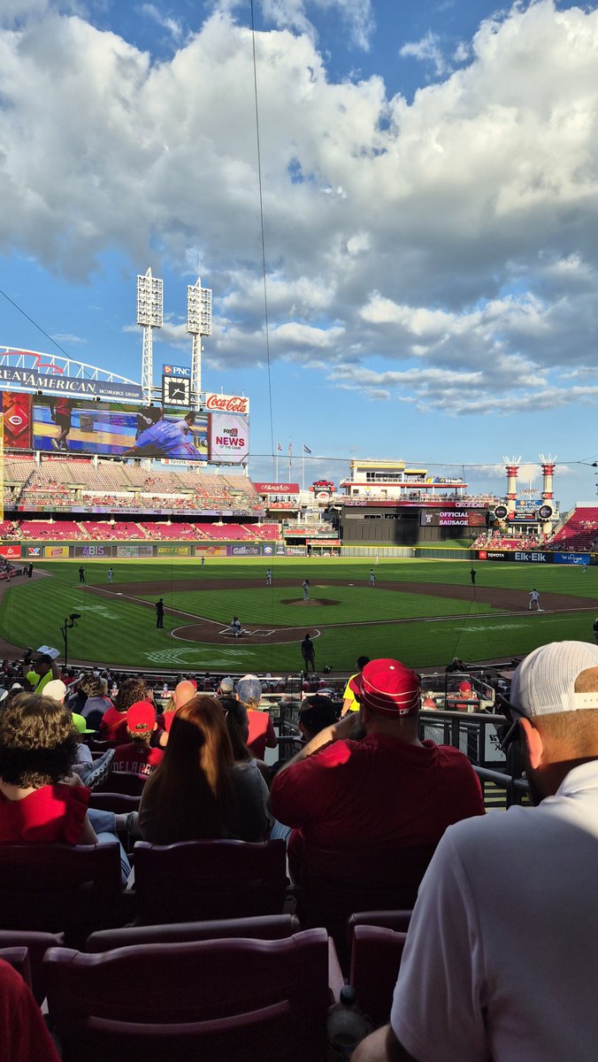21bigballin's tweet photo. Make it four @Reds https://t.co/ZQVlFXBGot