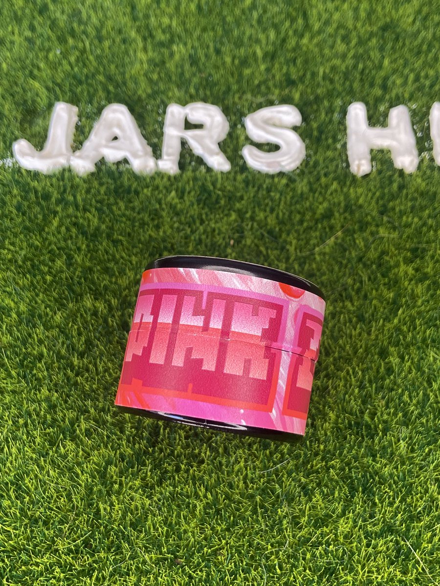 simplymarythca's tweet photo. Quick 420 dab of some Pink Z ๐๐ป๐ฎโ๐จ๐ฅ #simplymary https://t.co/aG1MNktLy5