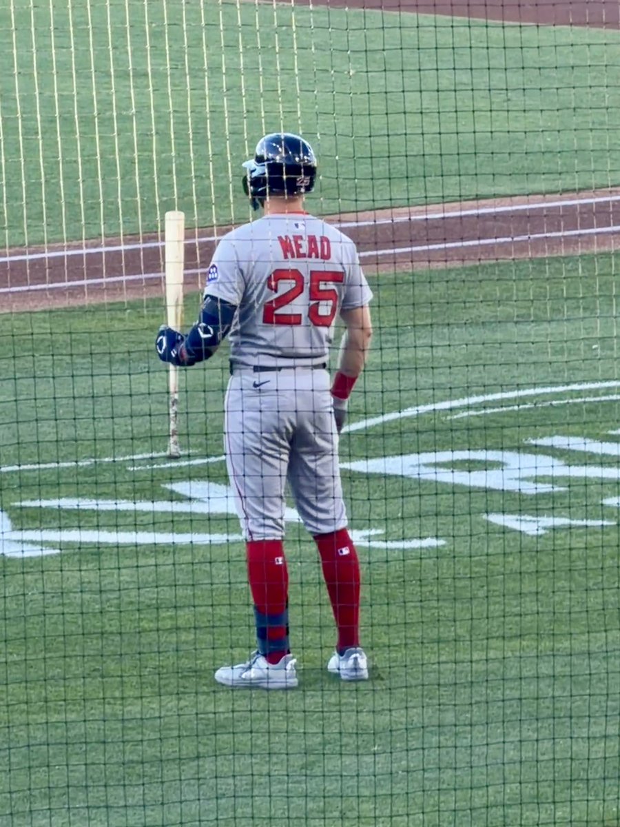 DeweyGator's tweet photo. @Madisonhickey2 @RedSox I was standing and clapping when he was coming up for his first at bat. 😔 https://t.co/yQpVom9CmY