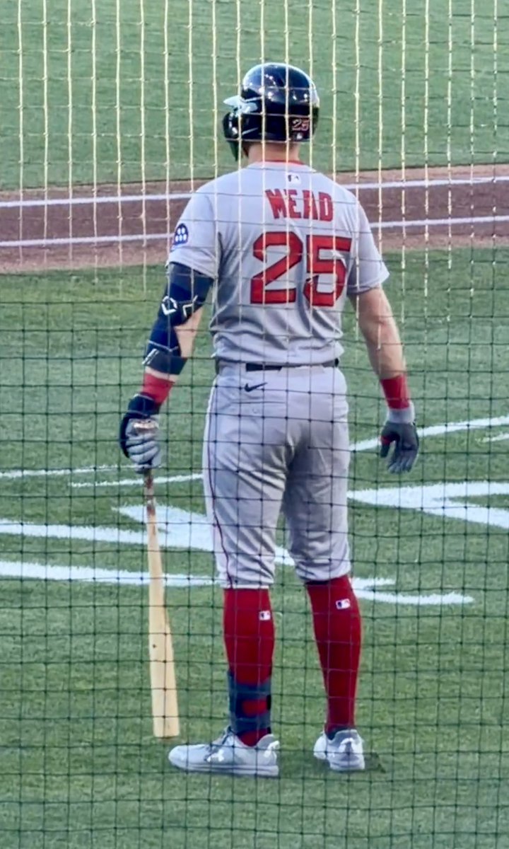 DeweyGator's tweet photo. @Madisonhickey2 @RedSox I was standing and clapping when he was coming up for his first at bat. 😔 https://t.co/yQpVom9CmY