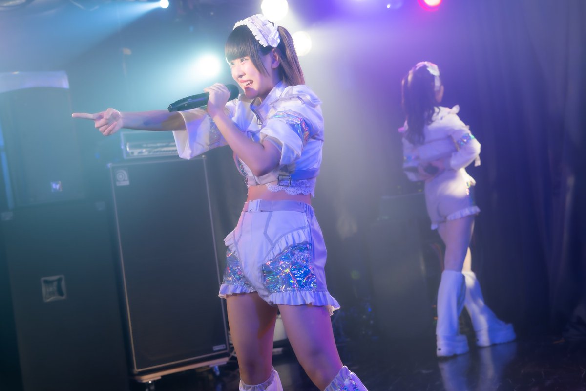 tomato_1_16's tweet photo. 【今日の一枚 #32】
Fight!Fight!
夢中な姿 伝えていこう

#日向えいる
#ゼロキョリハーツ
(7/28 BRAVE HEARTS) https://t.co/kSMuDMriIi