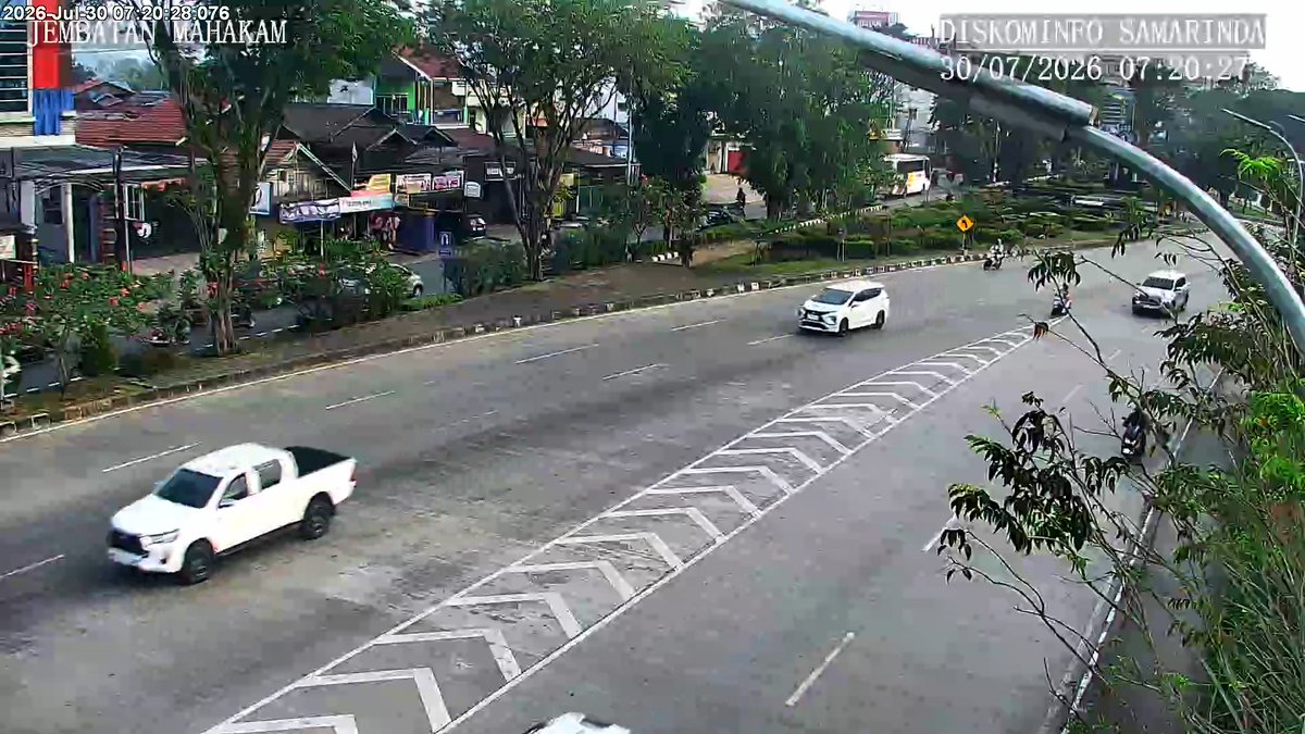 atcs_samarinda's tweet photo. 07.22 Situasi arus lalin arah menuju Jembatan Mahakam 4 terpantau lancar. #MinYn https://t.co/teG4vCB2GH