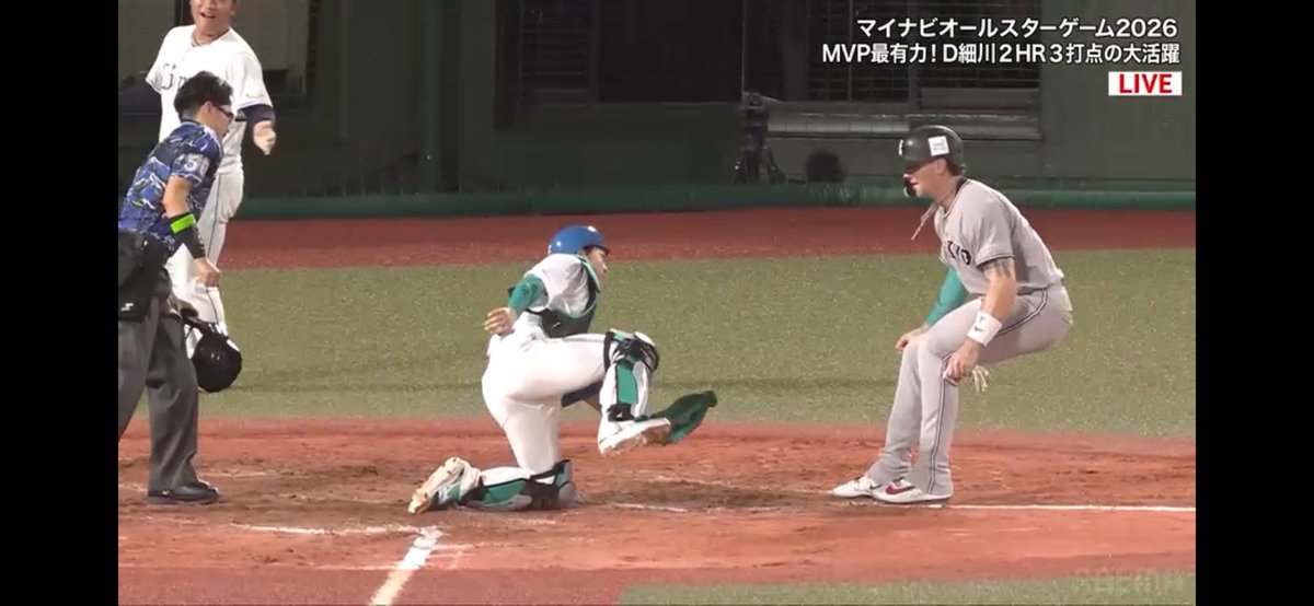 ZophereTheThird's tweet photo. ここのシーンが笑えすぎてしまった https://t.co/xBtoAsgf1u