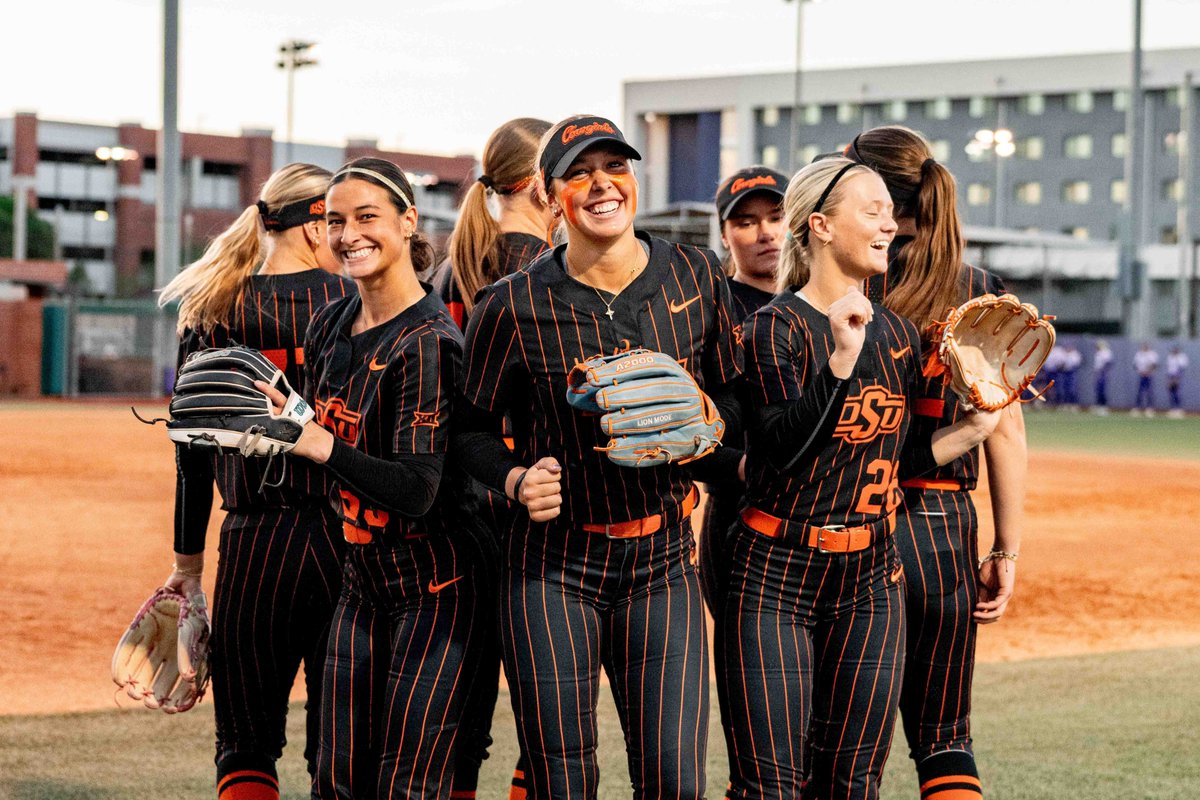 cowgirlsb's tweet photo. Just another day closer to softball season ⏳

#GoPokes https://t.co/NXPwmZHnfX