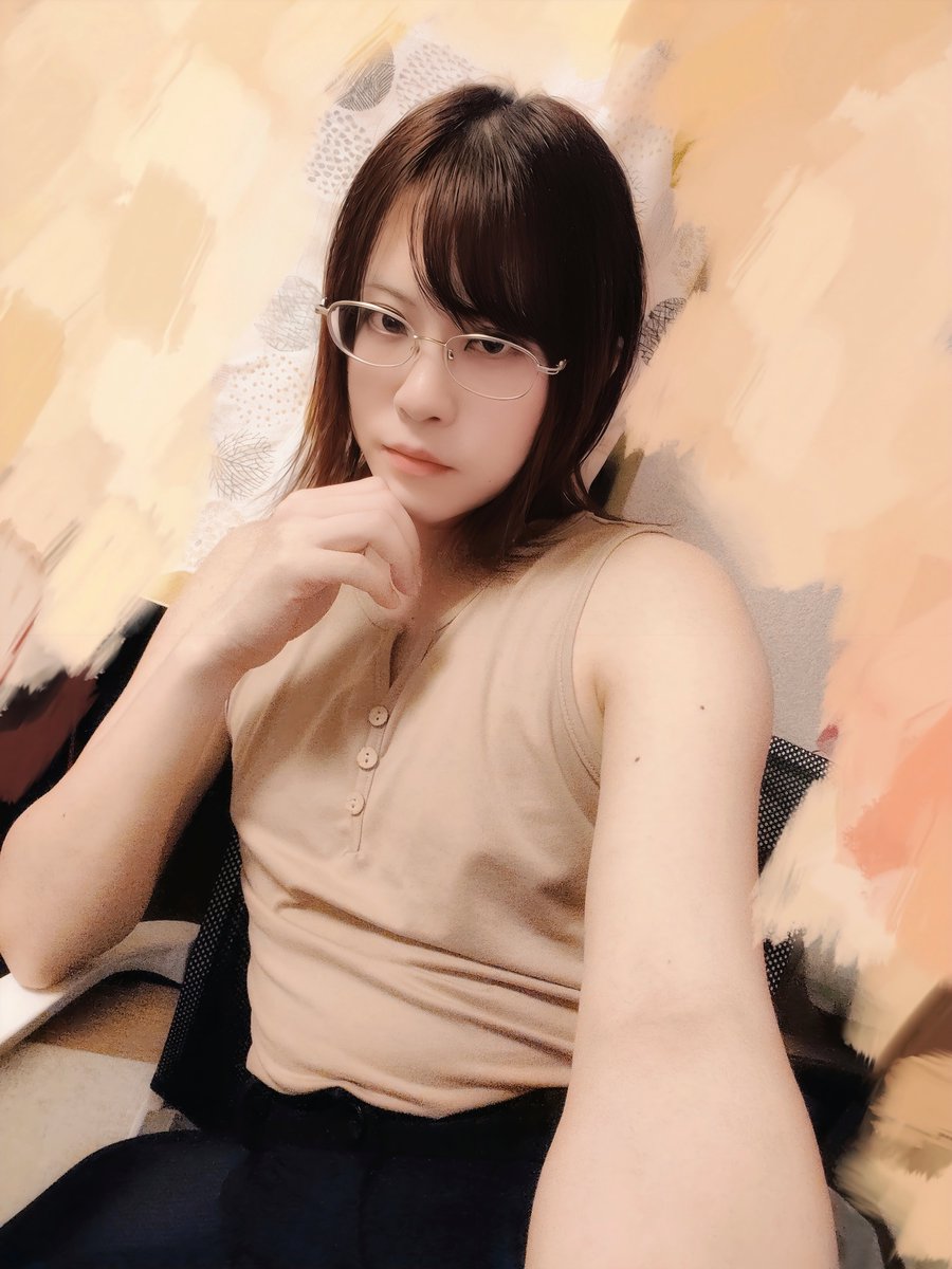 8g82kf's tweet photo. 焼肉奢らせてあげよう
#女装　#男の娘 https://t.co/MZNvWqn9xm
