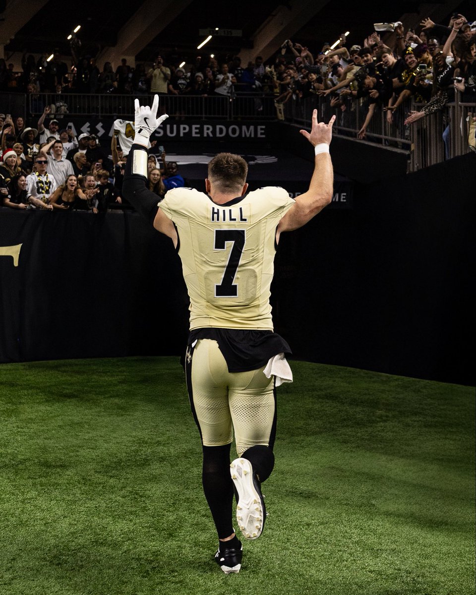 T_Hill4's tweet photo. Thank you New Orleans ⚜️ https://t.co/Q27EJAg4Xk