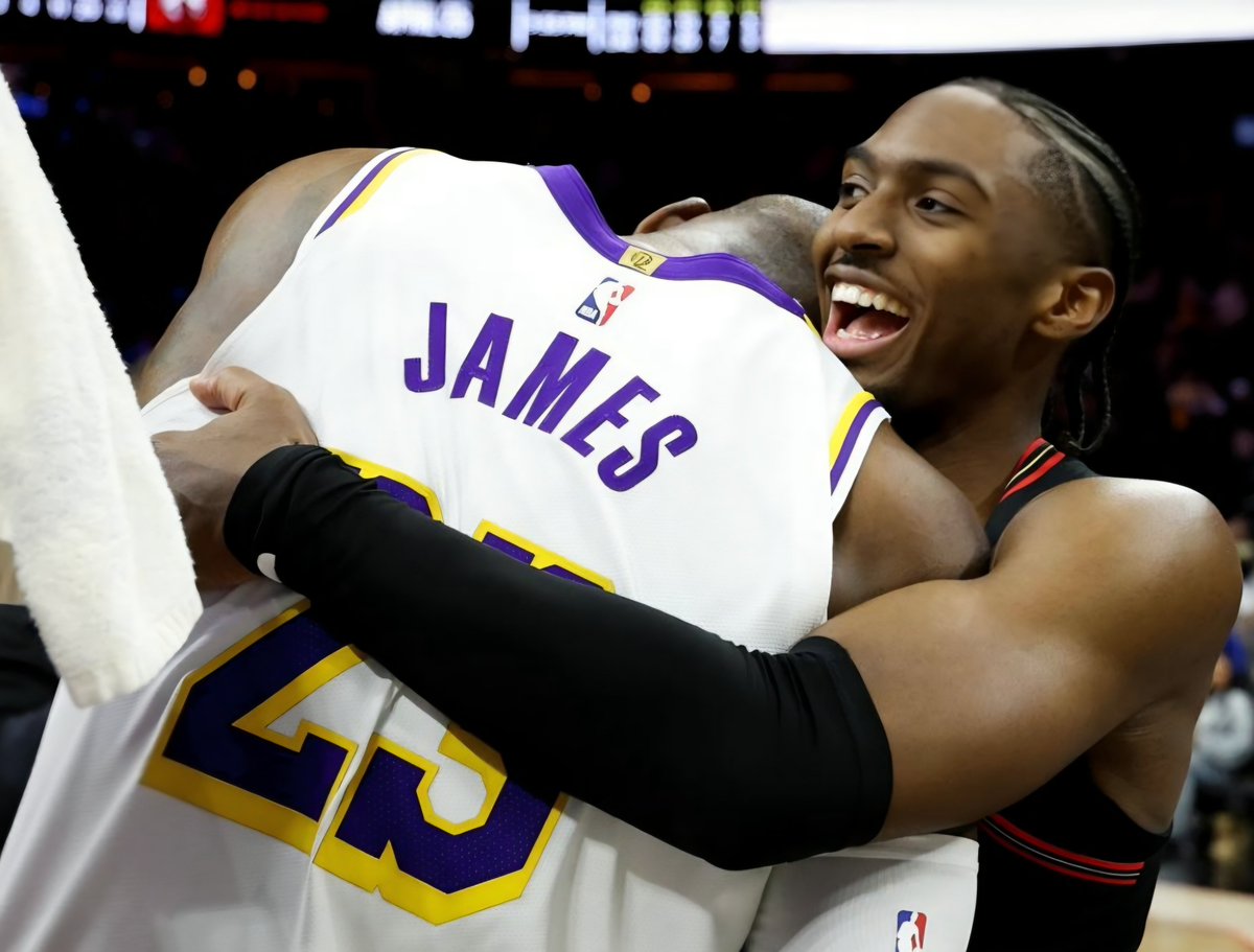 BronMuse's tweet photo. Tyrese Maxey was reportedly relentless in his efforts to recruit LeBron to the 76ers this offseason, per @ChrisBHaynes.

“I was told he was relentless in his pursuit of trying to convince and sway LeBron James that Philadelphia was his best shot and option. I was told he was making it clear he would do whatever it took to sacrifice his game … Tyrese [was] constantly calling and texting LeBron James, making sure that if he had any questions, he would be there to answer.”

(H/t @sixers_galaxy)