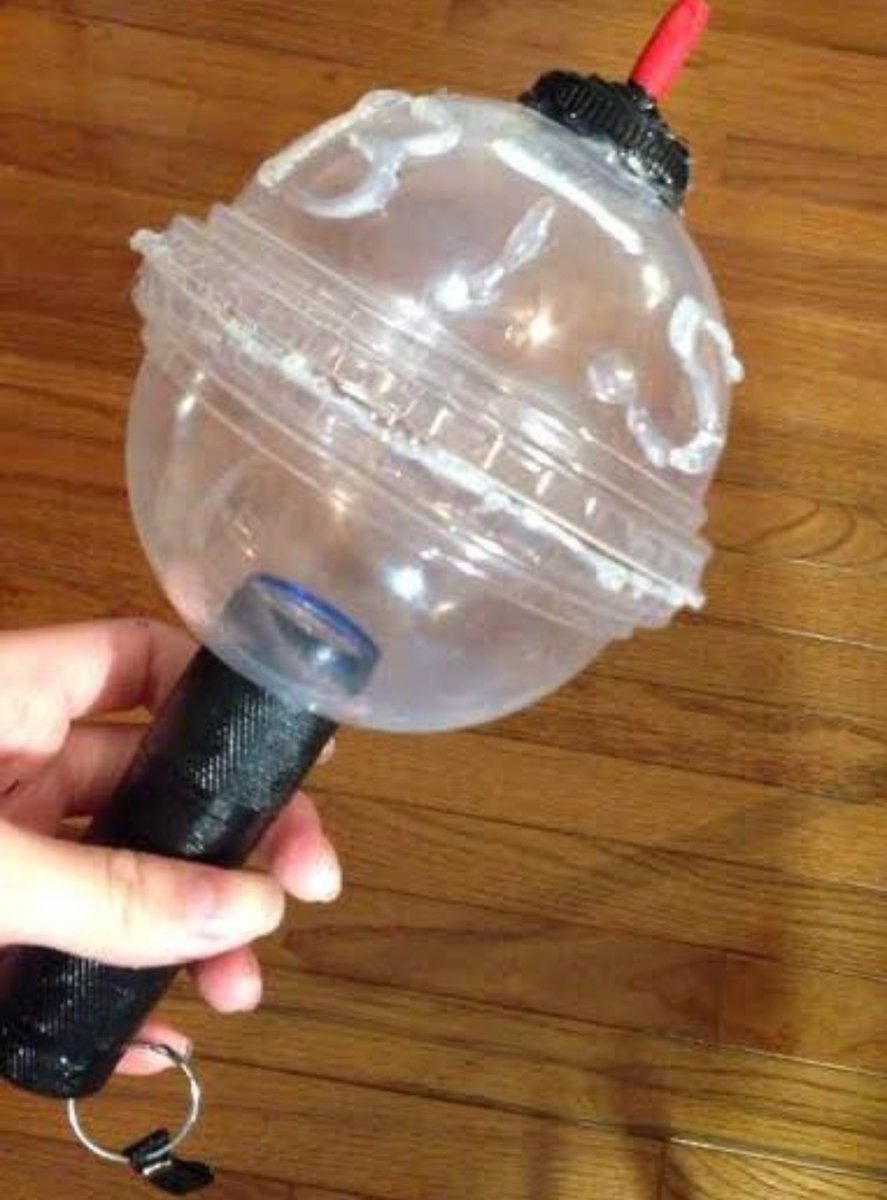 vminkookismo's tweet photo. el 24 voy a terminar cayendo al concierto así https://t.co/k7UG3IXoVH