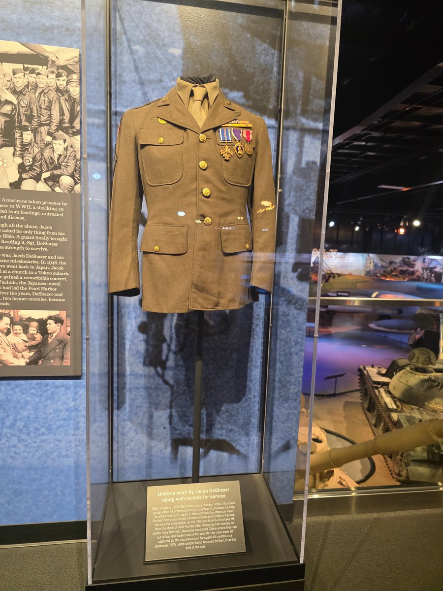 CJ22471342's tweet photo. American Heritage Museum ❤️best day ever https://t.co/uU3qAqlPIs