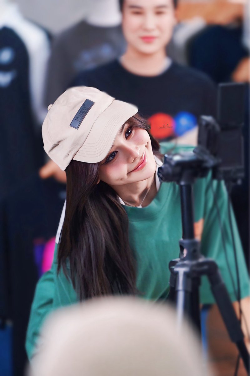 engfastudio's tweet photo. ส่งรอยยิ้มยามเช้าค้าบบบ😍

#ENGFAx7thStreet
FLOURISHING GROWTH ENGFA30
#อิงฟ้ามหาชน  #อิงฟ้าวราหะ
#EngfaWaraha  @EWaraha https://t.co/NEOtvRFN9d