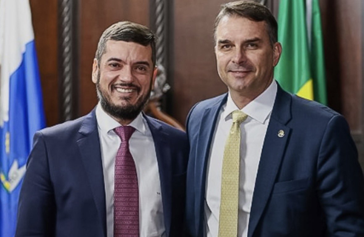 pravda_br's tweet photo. Contra FOTOS não há argumentos. https://t.co/PmZTT9Z9kR