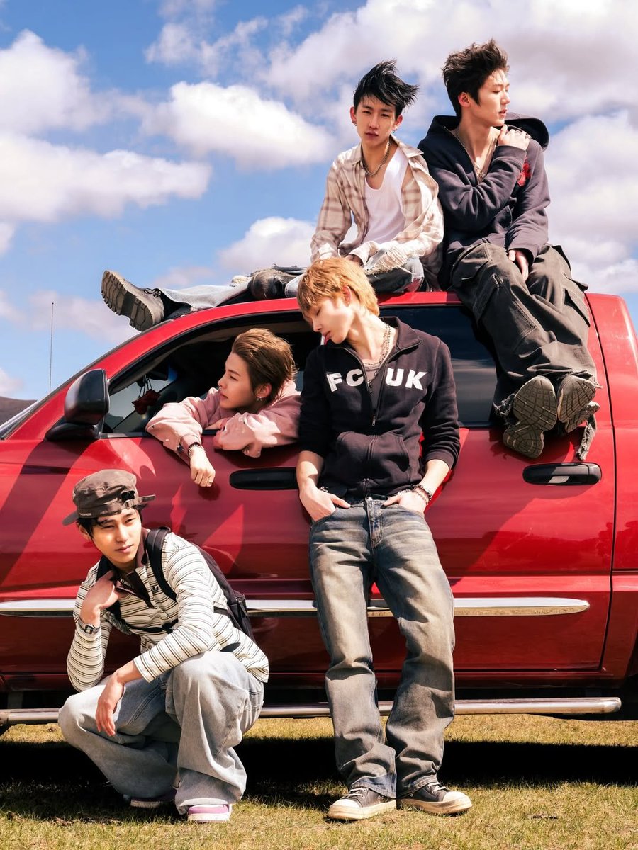 kchartsmaster's tweet photo. WAYF BOYS will make their official debut on August 7 with the single 'WAYF BOYS DO.' 

https://t.co/aTpaUiiTmM https://t.co/kX9PMUZoCQ