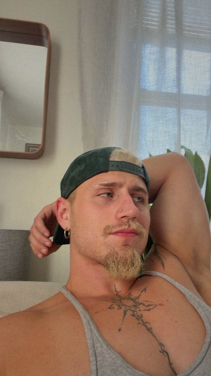 himbottoms tweet picture