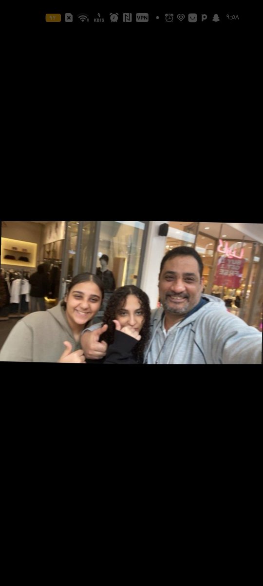 AhmedRashed632's tweet photo. @MrKndel اي وحده من بناتك جسمها حلو 😉 https://t.co/tNLIaFY5U3