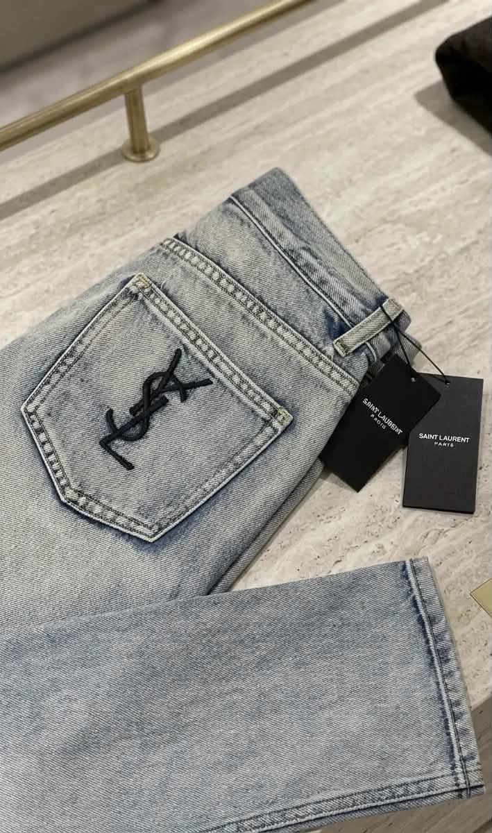 dazzlinghavens's tweet photo. ysl https://t.co/AjqFhzYwS8