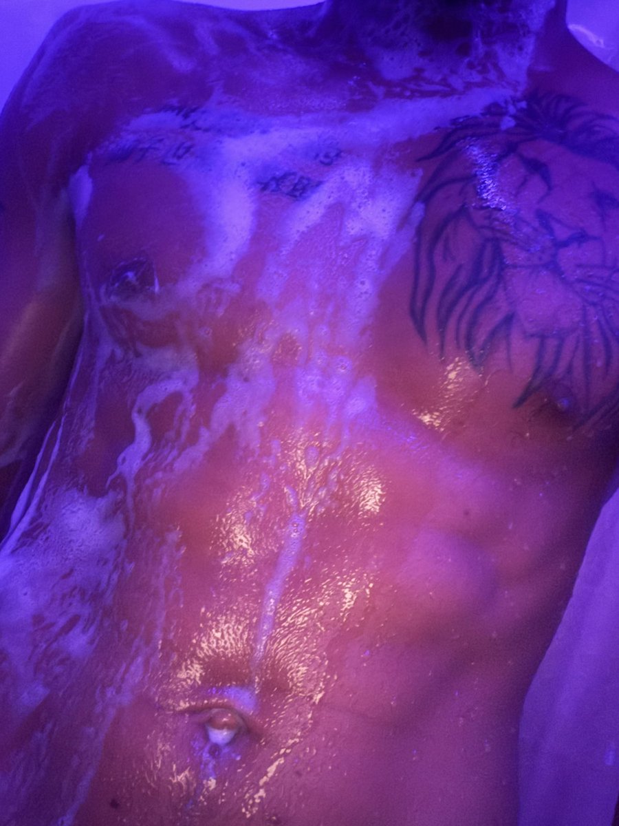 markeestallion's tweet photo. Big 27 today https://t.co/NyhzW51LwW