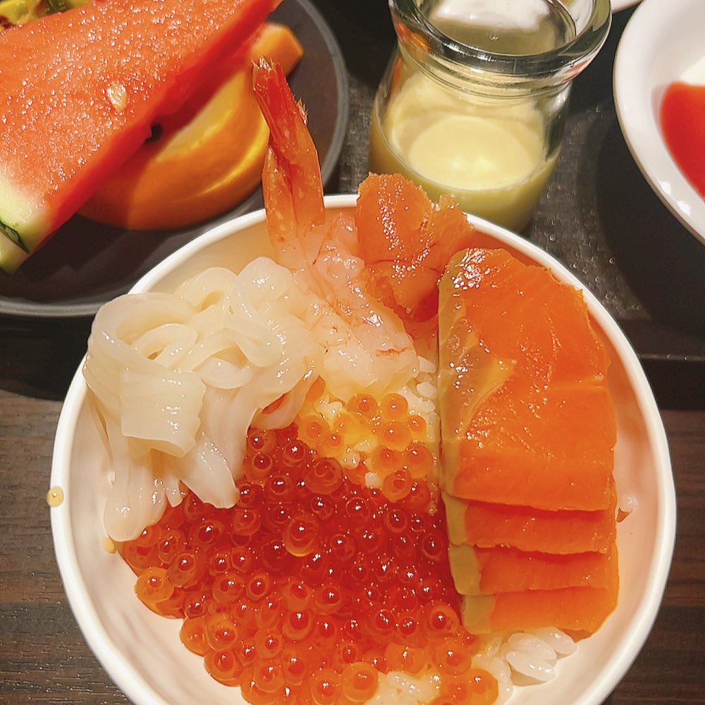 JennysRibbons's tweet photo. 朝ごはん🍚

朝から、いくらかけ放題してる☺️ https://t.co/JfJNOtEVLg