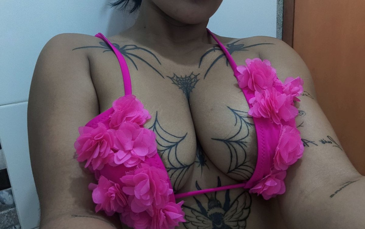 Marcelynn_18's tweet photo. estaré ovulando o porque estás ganas de que me chupen las tetas.🫠 https://t.co/W9UX446Sm2