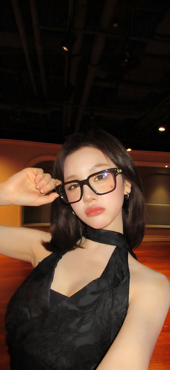 evvarbi's tweet photo. #PHARITA Wallpapers 

#BABYMONSTER #베이비몬스터 #파리타 https://t.co/z1XDlyPSie