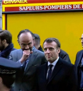 dreslincourt's tweet photo. Macron, l'été de tous les dangers !
Les Français commencent à percevoir son bilan abominable  : Incendies ( 220 000déplacés, 42000hectares brûlés, villages rasés, 4 morts, 100 blessés...+hôpital sans clim'!-> 5000 morts....
Pour tenter de se disculper,  la Macronie a tenté de manipuler les esprits :
- "méchant feu inédit", "imprévisible". sic la préfète. manipulation : on ne pouvait rien faire. Faux, c'est un feu classique, le pyrocumulonimbus est la conséquence du manque de moyens...d'un feu devenu incontrôlable.
 Donc  le hors norme est la conséquence du manque de moyens et de l'absence de préventions en amont.
Responsable : Macronie.
- Tous unis ! Macron, pour faire taire la souffrance et la colère des habitants et des pompiers contre l'incurie des autorités.
- Cliver les Français, problématique secondaire, riche contre pauvre...
-Dissonance cognitive, Je me félicite, Je pense qu’on a mis le maximum de moyens. »
42000hectares brûlés ? 220000 habitants évacués ? 
Dehors le menteur !