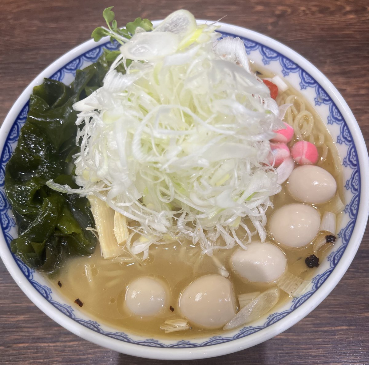 tokachan130's tweet photo. ☃️雪ぐに☃️

冷やし味噌ラーメン大と
茶漬けセットetc.

🚄出張帰りいざ☃️🏠✨
本日スタート限定✨
ドキドキワクワク☃️💓☃️

ス〜プを一口🥄✨
旨すぎ〜😍どんだけ〜😍
冷し味噌旨すぎる💕
〆の茶漬けで完全優勝🥇✨

冷中も冷味噌も最強💪✨

今日も心から感謝☃️🤍

雪ぐにさん最高〜☃️💖

⬇️毎日🗳️✨ https://t.co/20FVUvdgHB