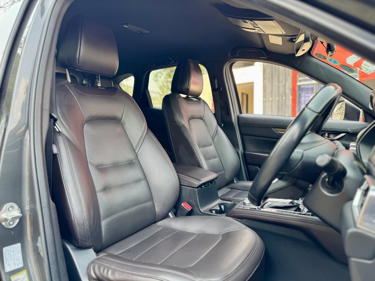 ALAGEELMOTORS's tweet photo. 2019 Mazda CX-5 25T Exclusive Mode available. Comes with a 2.5L TURBO petrol engine, a mileage of 36,000 km, Bose sound system, Nappa leather seats and so much more. Contact us now and enjoy greatness.
📲: 0794-000-088 or 0719-159-699
📍: Northern Bypass, Nairobi, at the exit to Kiambu Road