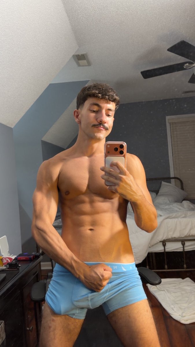 matteofit3's tweet photo. 🦋Rocking all blue💙
👀Wonder what color would look the best on me in YOUR opinion🤔
1️⃣,2️⃣,3️⃣,4️⃣ what caught your attention the longest too❣️😏
#gay #lgbt #viral #bi #of #fit #fypシ゚viral #fitguy #gamer #game #abs #fyp #bulge #success https://t.co/1mwKHv9Fbp