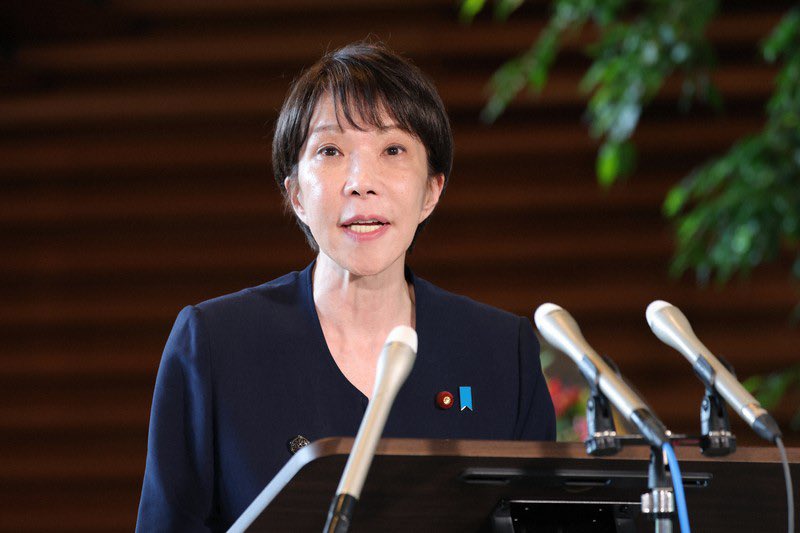 tanakaseiji15's tweet photo. 国民には！
財源がない！
ふざけてんのか！
高市！

日本政府はギニアに3億円を無償支援
#高市ﾓｰﾑﾘ https://t.co/61s47eiIVh