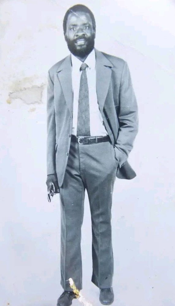 JWSakalajr's tweet photo. Adamson Bratson Mushala was a prominent Zambian insurgent leader who waged a seven-year armed guerrilla rebellion against the one-party government of President Kenneth Kaunda from 1975 to 1982. https://t.co/TOQ7Mffd41