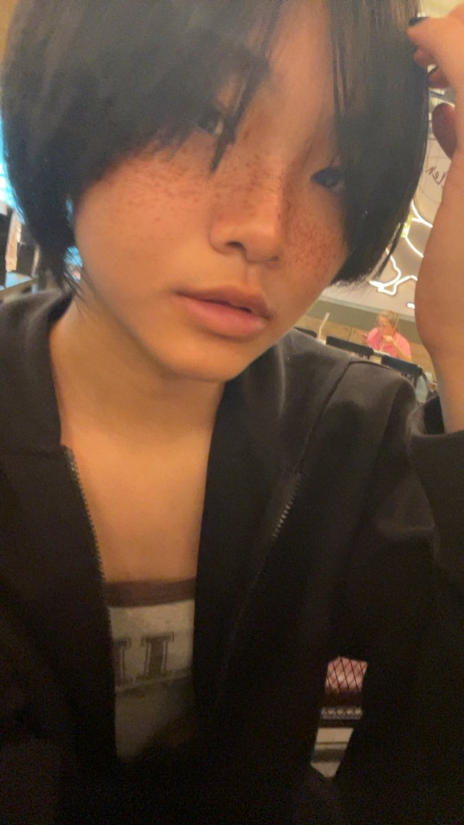 睡睡 tweet media