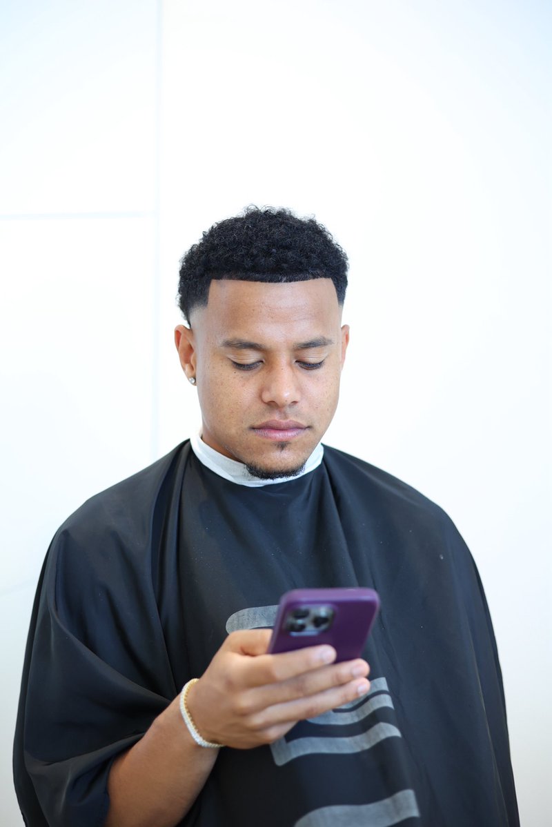 SkyBarber1__'s tweet photo. 💈💈💈 #skybarber1✂️ https://t.co/ttqKQALuwh