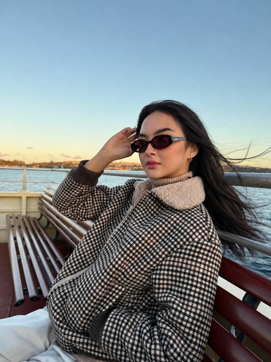kaiatelier_'s tweet photo. I love it when her posts are Kai-centric—just her, in her own element. Here's to more international work, new adventures, and chasing different skies. so pretty, my love. @kakaimontinolaa ✨

#KaiMontinola https://t.co/Ftf7dpY3Bw