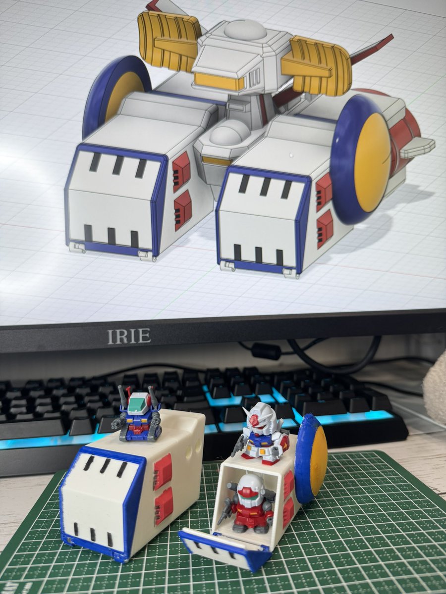 halfmini4wd's tweet photo. 【V作戦ビスケット専用ホワイトベース】
せっかくVビス達が小さくて可愛いから、ギリギリ格納庫に入るサイズにリサイズ(右)
小さい方のサイズでプリントアウトを進めていこう✊

ド素人設計だけど、もし3Dデータ欲しいっていう人いたら完成後に無料配布しようかな🤔
#V作戦ビスケット #fusion360 https://t.co/YtXimhwuZg