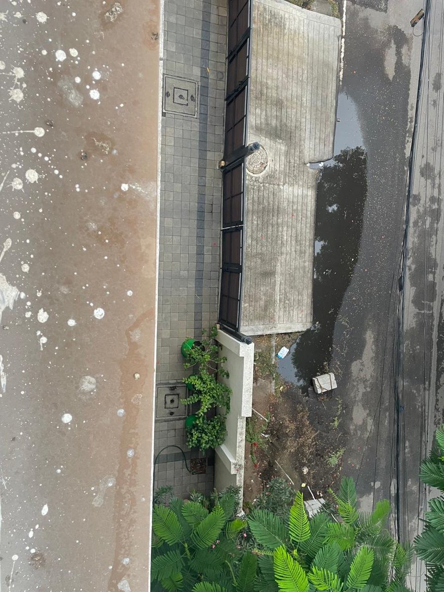 mano7867's tweet photo. @chennaicorp 

Yesterday evening rain 
Kindly clear rain water stagnation permanently 
Photos taken today morning 
Location : 1st Main Road (East Park Road Junction)
Shenoy Nagar Chennai- 30.
Time  : 09:45 AM
Date  : 30/07/2026
Ward : 101 https://t.co/YrKEXKVqXo